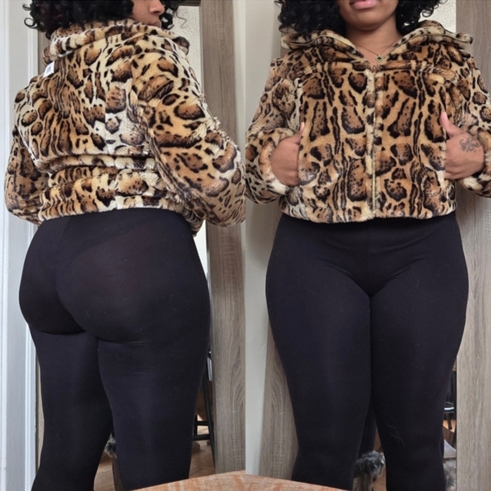 ☆Cache Leopard Print Fur Jacket☆ - image 1